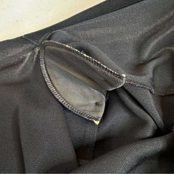 EXCLUSIVELY MISOOK Open Front Black Cardigan
Sweater Tunic Vintage Womens Size S - Picture 14 of 15